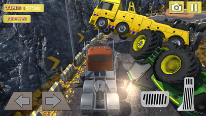 Roadway War Truck Racing screenshot 2