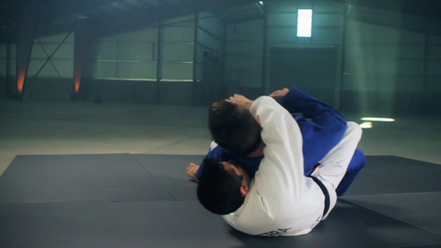 Brazilian Jiu-Jitsu: Closed Guard Defense