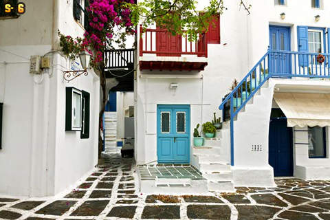 Oia Village Escape - náhled