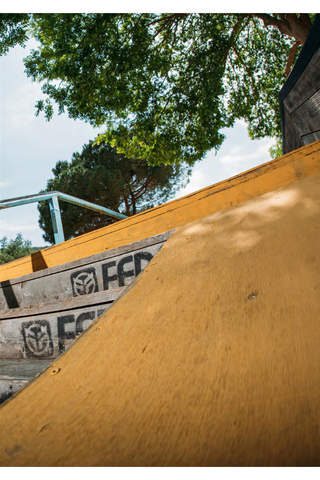 The Daily Grind - Scooter Lifestyle Magazine - náhled